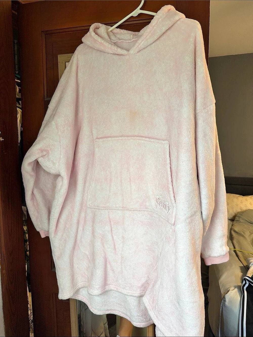 The Comfy Original Pink Hooded Lounger